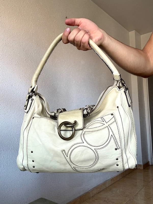 [IT] Vintage Y2K Genuine Leather Purificación García White Cream Handbag